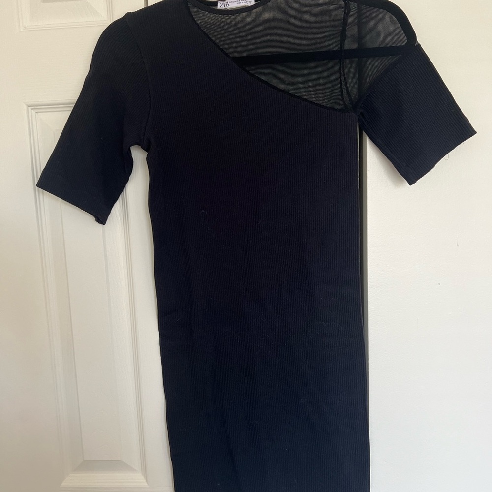 Zara Elegant Black stretch Dress size xs